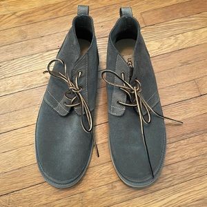 UGG Mens Grey Suede Chukkas